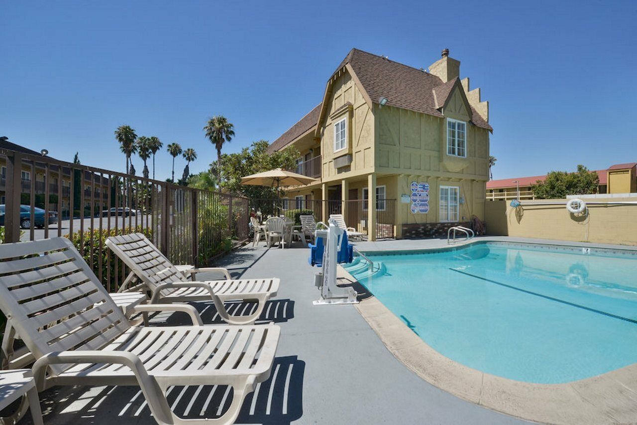 Heritage Inn San Bernardino Extérieur photo